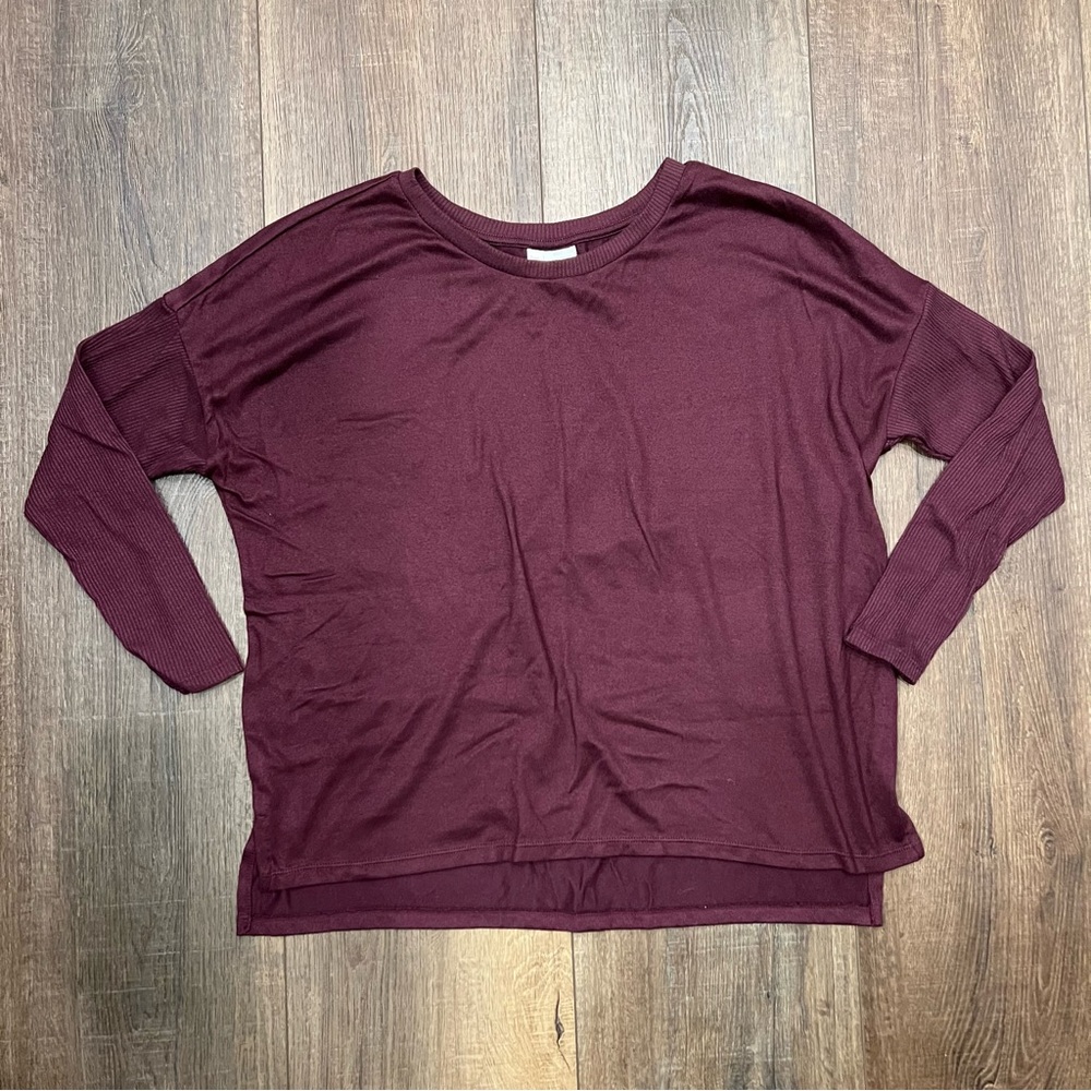 Purple lightweight sweater dolman ribbed sleeves